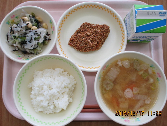 令和元年12月17日五泉東小学校献立の写真