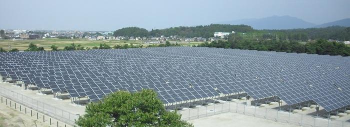 メガソーラー発電所の写真