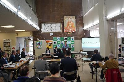 11月19日記者会見