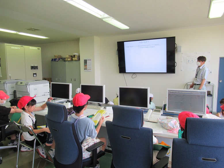 施設見学1